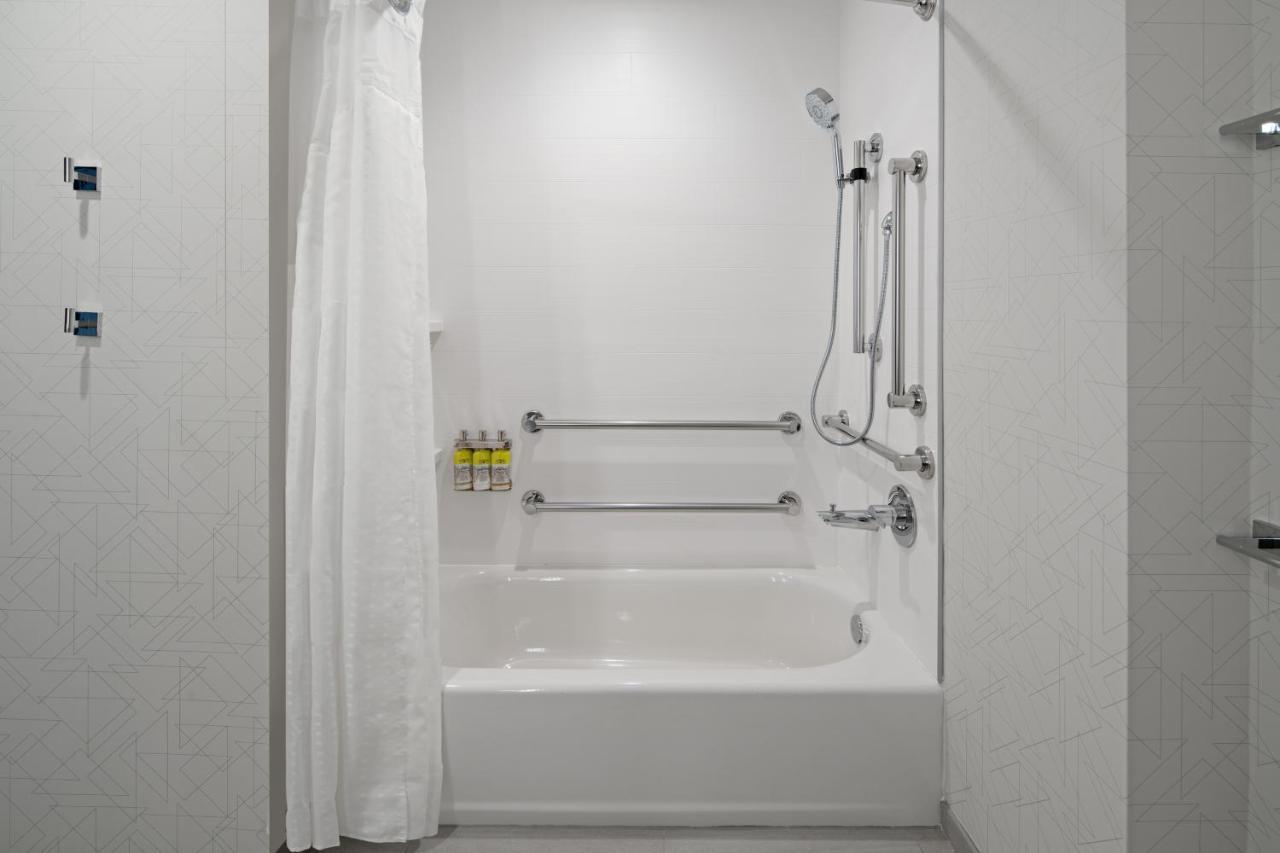 Holiday Inn Express & Suites Palm Desert - Millennium By Ihg エクステリア 写真